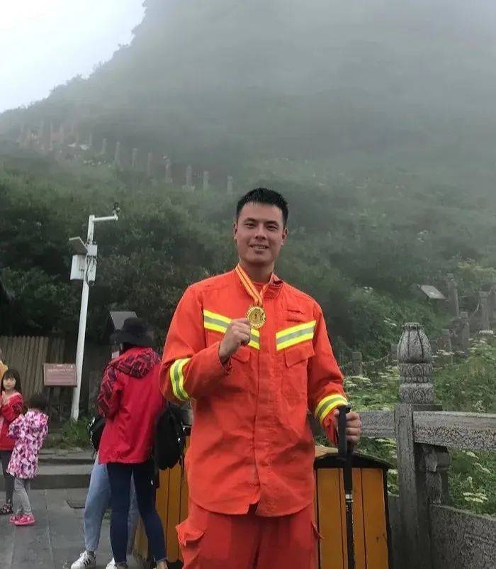 喜报！贵州2名消防员被授予“全国青年岗位能手”称号(图8)