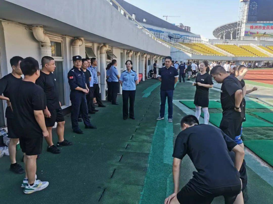 「作风建设年」比武强技能 赛场砺精英,2023年全市辅警技能竞赛中芦淞公安辅警队伍斩获5项荣誉!(图7) 「作风建设年」比武强技能 赛场砺精英,2023年全市辅警技能竞赛中芦淞公安辅警队伍斩获5项荣誉!(图7)