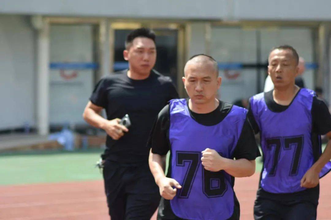 「作风建设年」比武强技能 赛场砺精英,2023年全市辅警技能竞赛中芦淞公安辅警队伍斩获5项荣誉!(图12) 「作风建设年」比武强技能 赛场砺精英,2023年全市辅警技能竞赛中芦淞公安辅警队伍斩获5项荣誉!(图12)