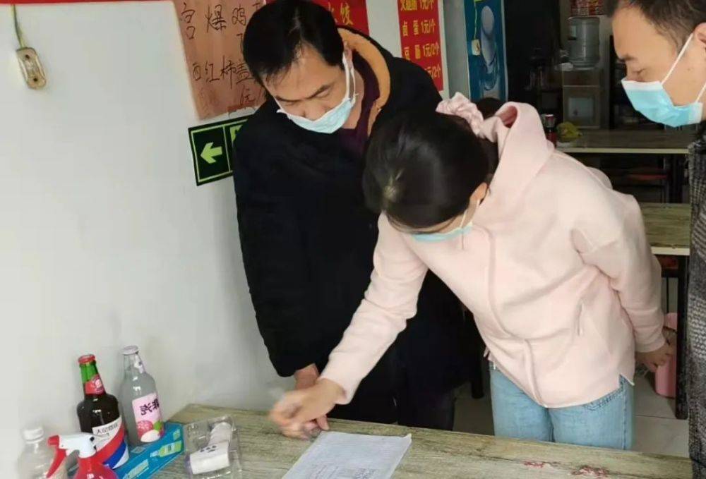 喜报！郯城一青年获得“山东省疫情防控优秀青年志愿者”荣誉称号！(图3)