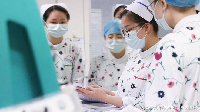 祝贺！中大医院李晓青荣膺中华护理学会“杰出护理工作者”称号(图4)