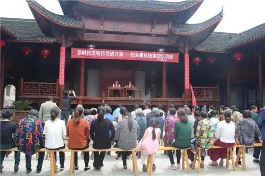 喜报！开化县妇联兼职副主席王佳荣获浙江省“人民满意的公务员”称号(图4)