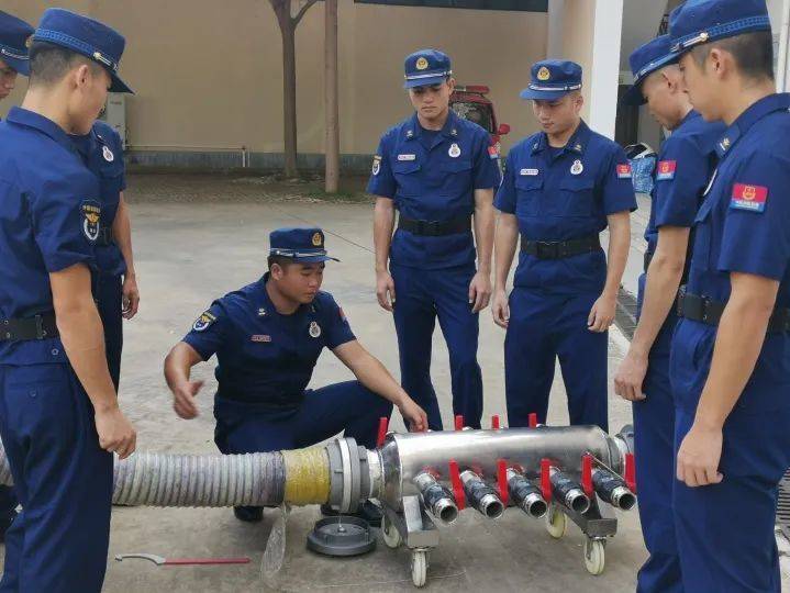 祝贺！洋浦消防队员刘武茂、陈武荣获“海南青年岗位能手”荣誉称号(图12)