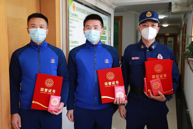 南明区61名职工获省“最美劳动者”称号(图1)