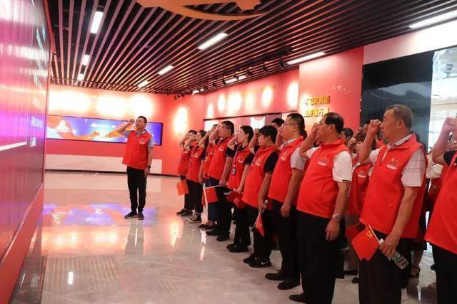开投集团工会摘得两项荣誉称号(图3)