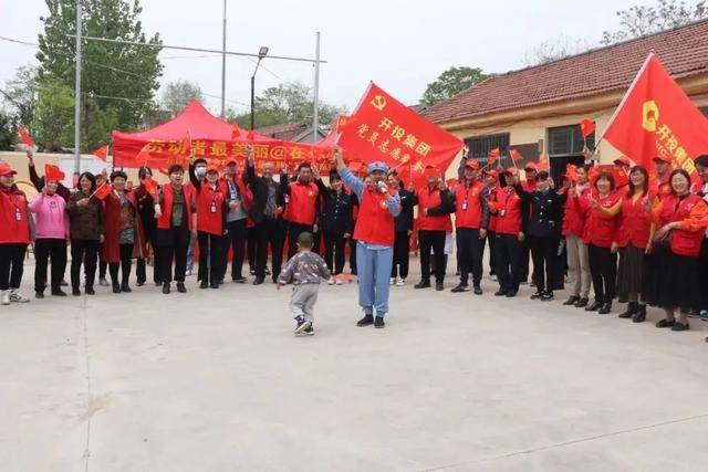 开投集团工会摘得两项荣誉称号(图4)