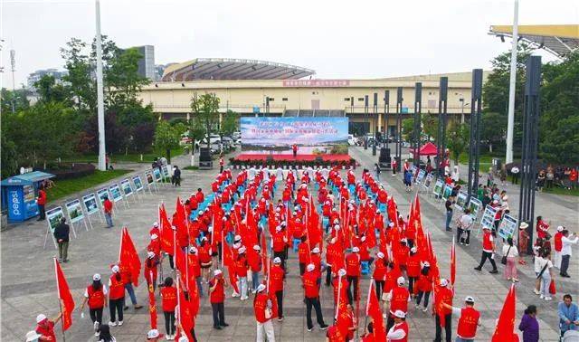 梁平5人获评“重庆市五星级志愿者”称号(图1)