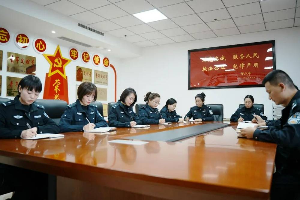这个指挥中心为何获评“全国巾帼文明岗”称号(图2)