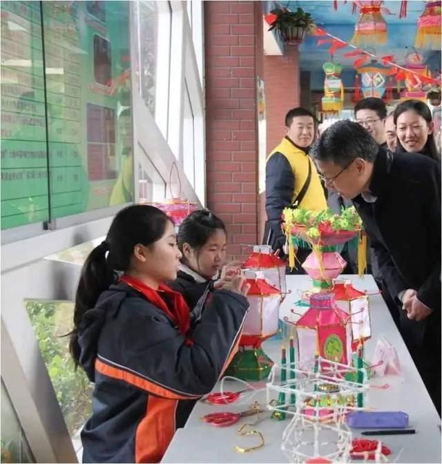 宝山两所学校获上海市“非遗在校园”示范学校荣誉称号(图5)