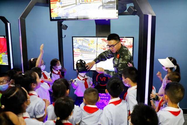 武警部队一基层团委荣获“全国五四红旗团委”称号