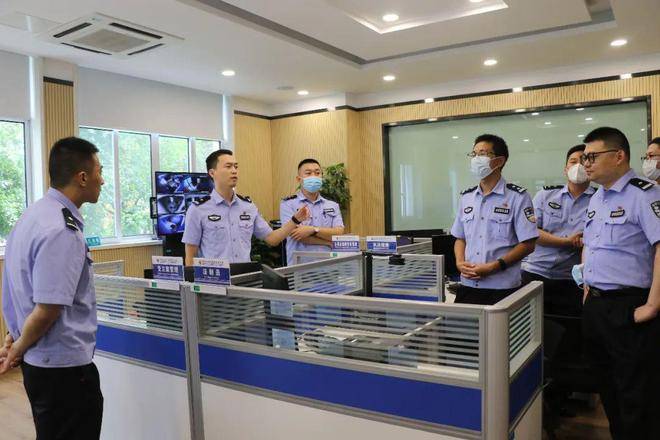 奉贤分局法制支队获 “全国公安机关成绩突出青年集体”荣誉称号(图3)