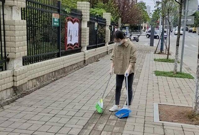 羊山外国语小学体艺教师团队荣获“信阳青年五四奖章集体”称号(图24)