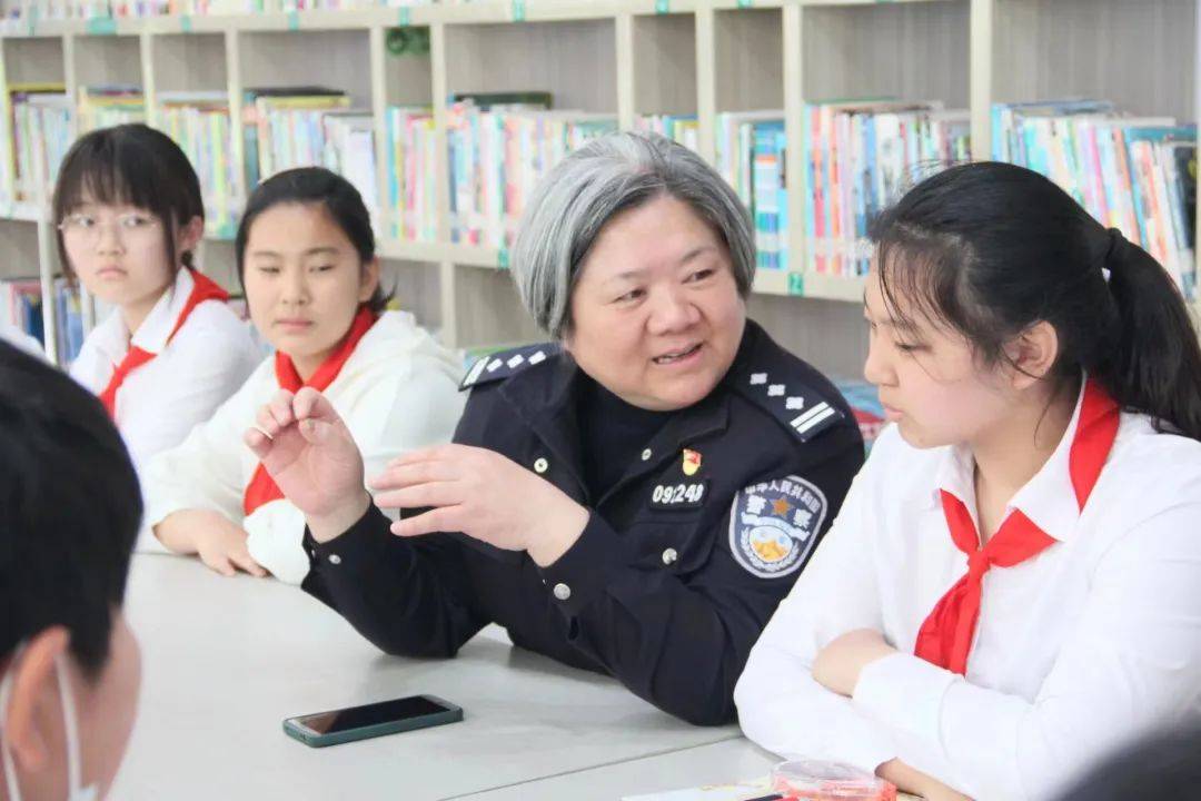 喜报！她荣获“江苏省三八红旗手”称号(图2)