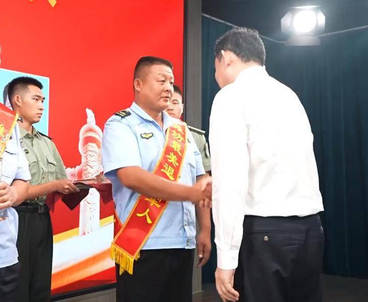 郑公街道李玉萍荣获2023年度“潍坊最美退役军人”荣誉称号