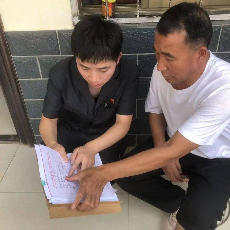 【寻法优秀书记员风采】丁成杰： 勤恳工作 学无止境 珍惜荣誉(图4)