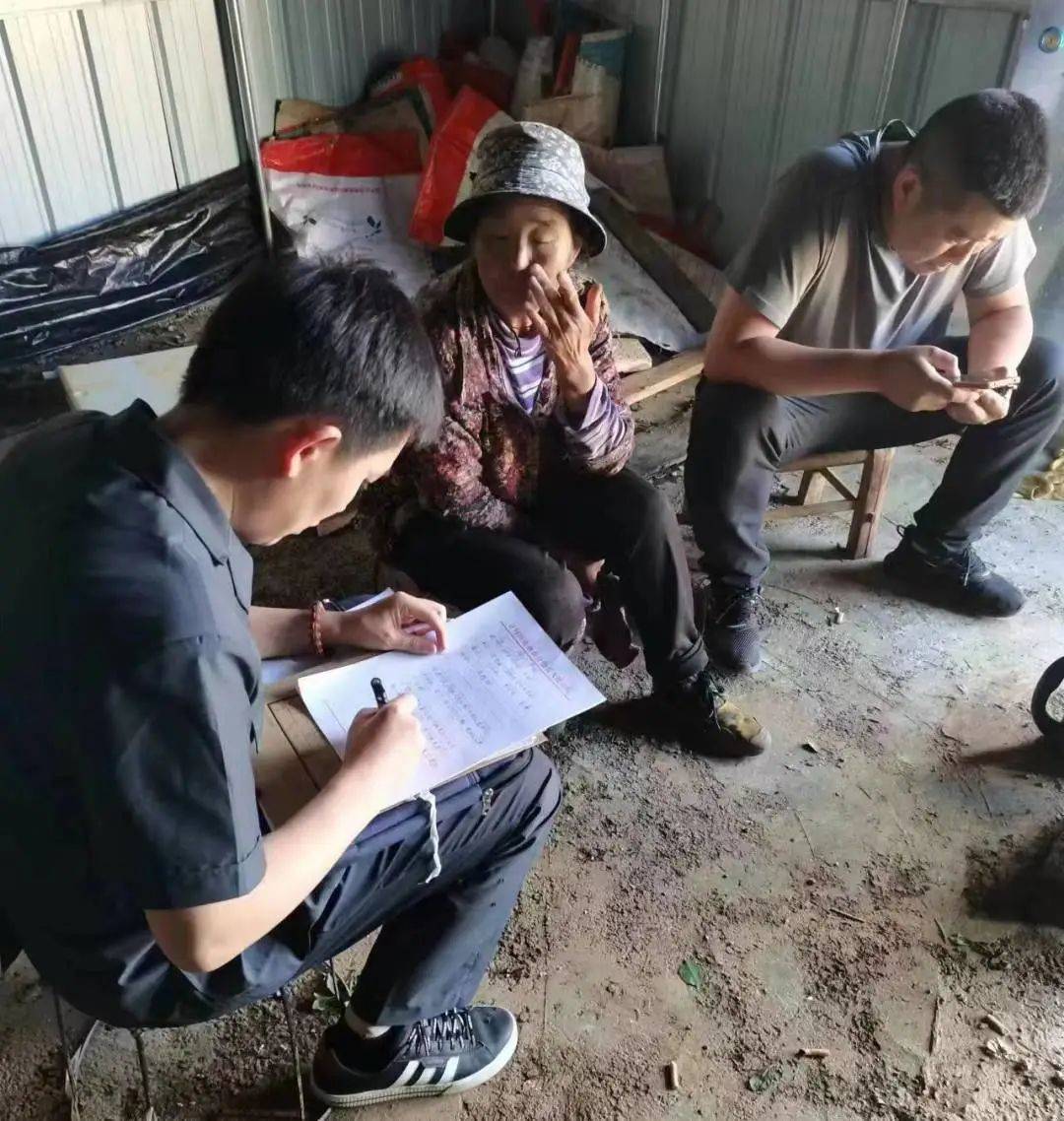 【寻法优秀书记员风采】丁成杰： 勤恳工作 学无止境 珍惜荣誉(图6)
