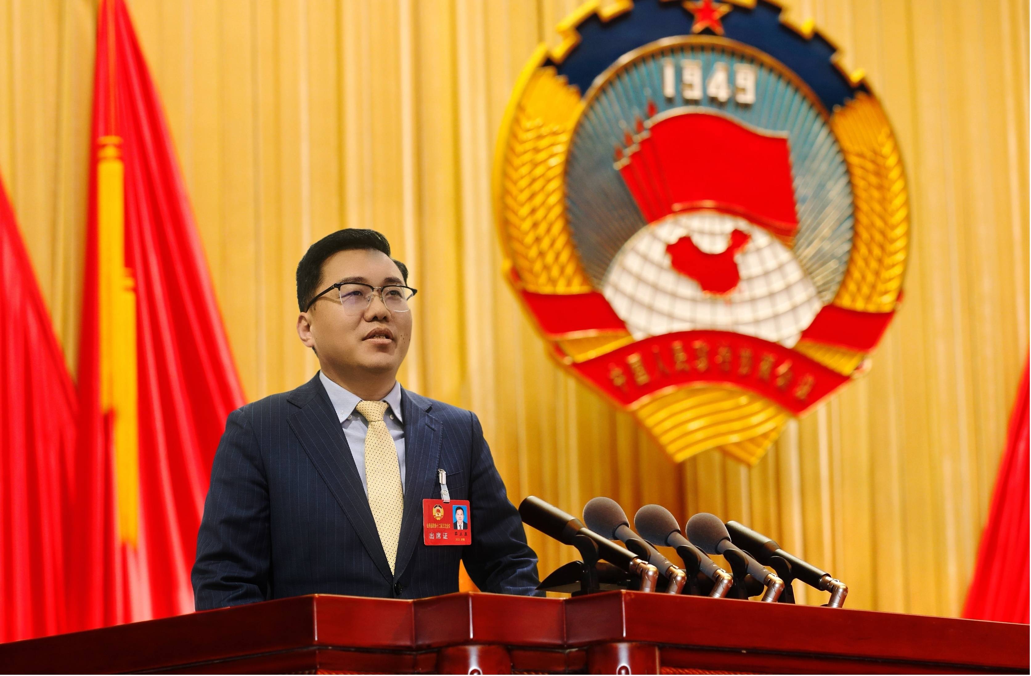 茹立显同志被省委省政府授予“山东省优秀建设者”称号