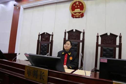 【喜报】咸安区法院两名干警荣获2023年度咸宁市“最美法官”