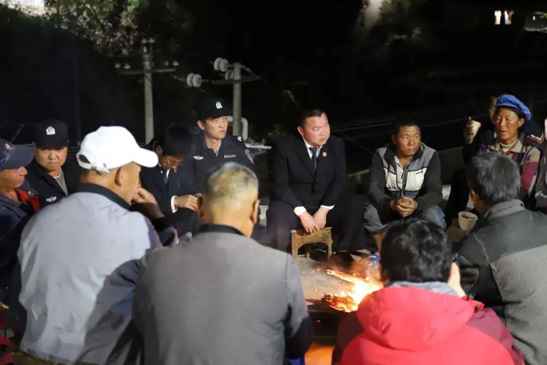喜报！王五盛荣获“优秀共产党员”称号！(图6)