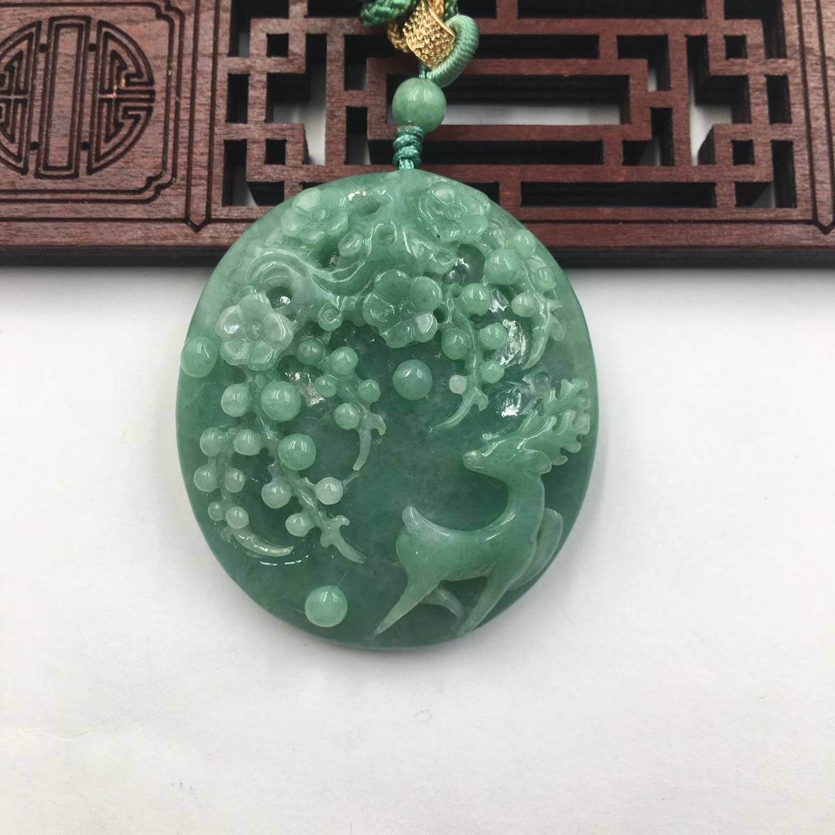 鹿梅同春