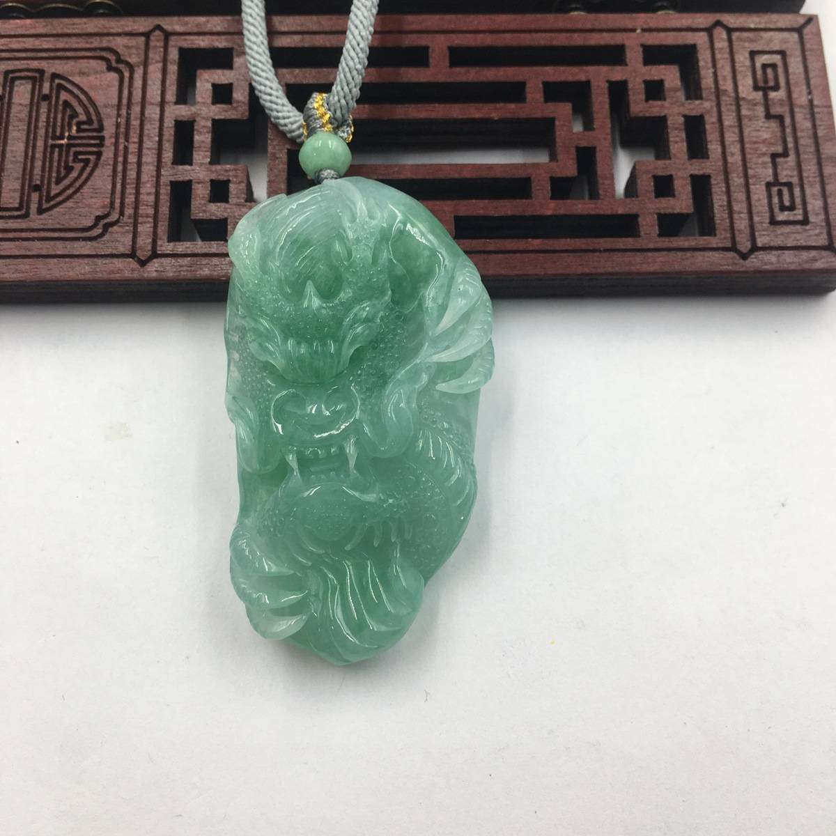龙霸天下