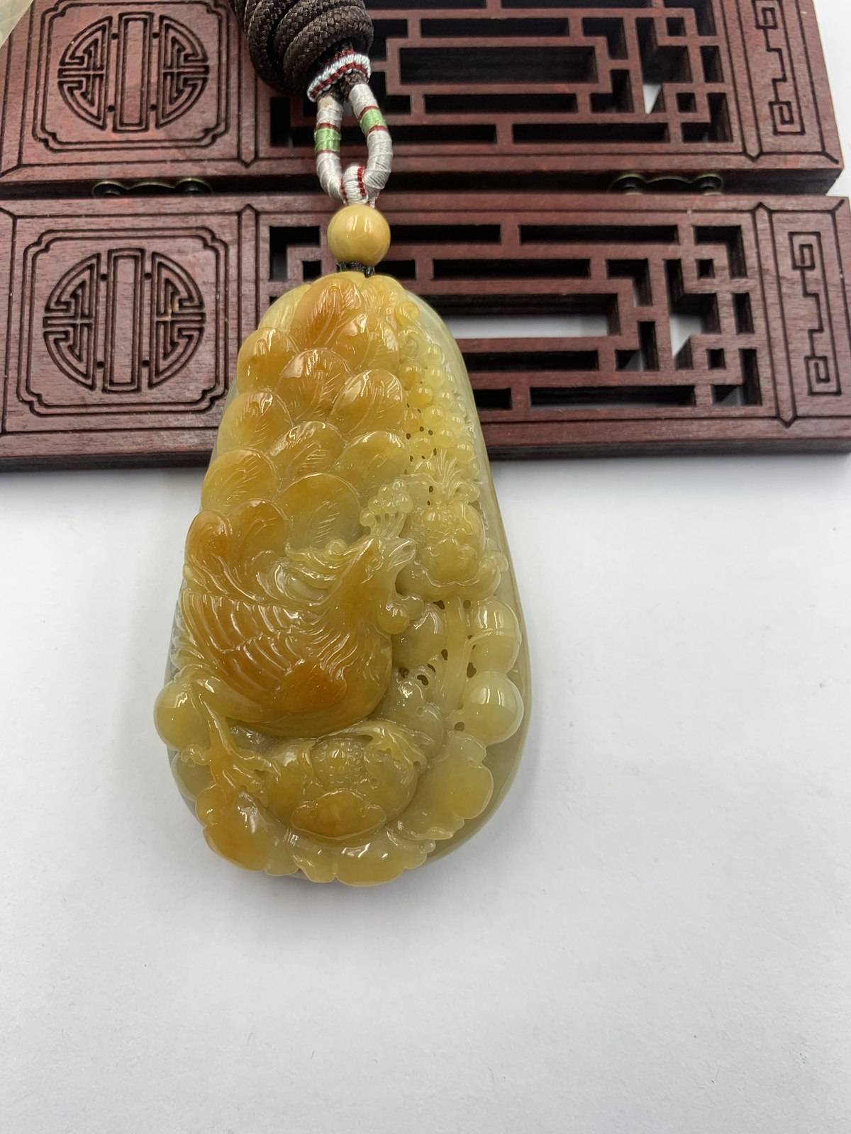 凤戏牡丹600744
