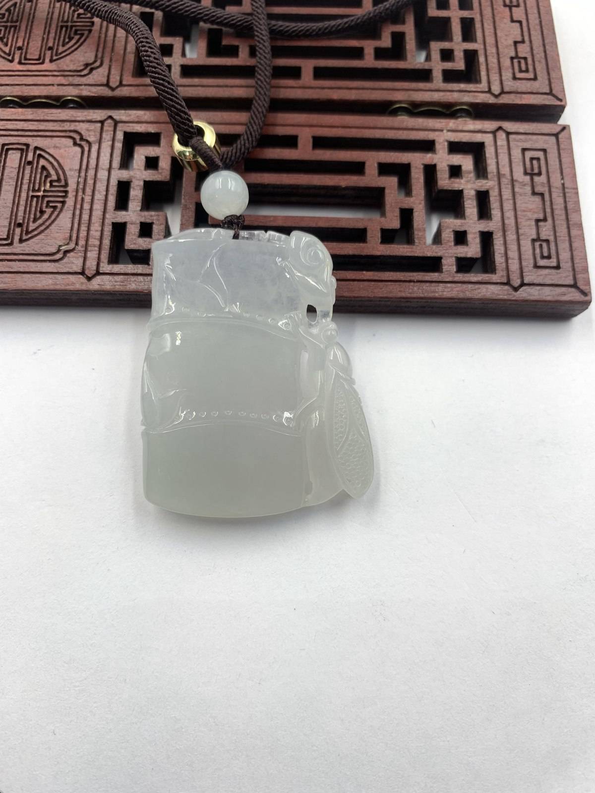 一鸣惊人600752