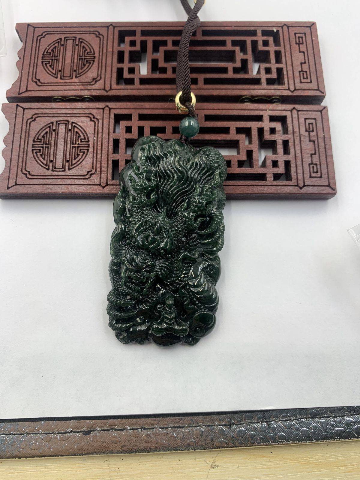 神龙护主