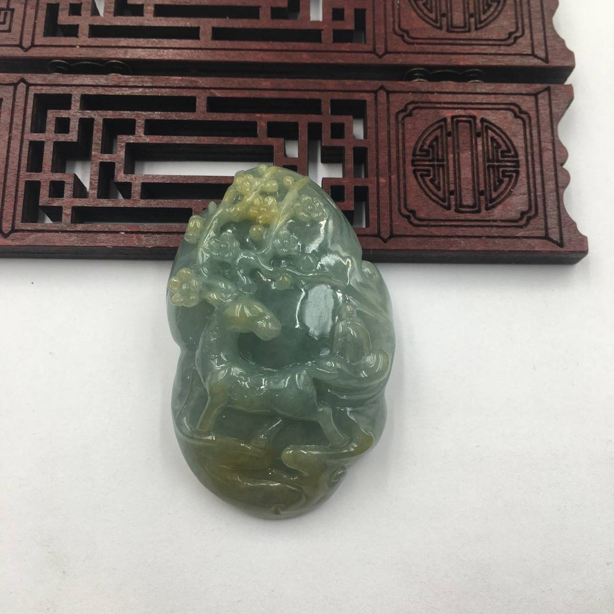 鹿梅同春