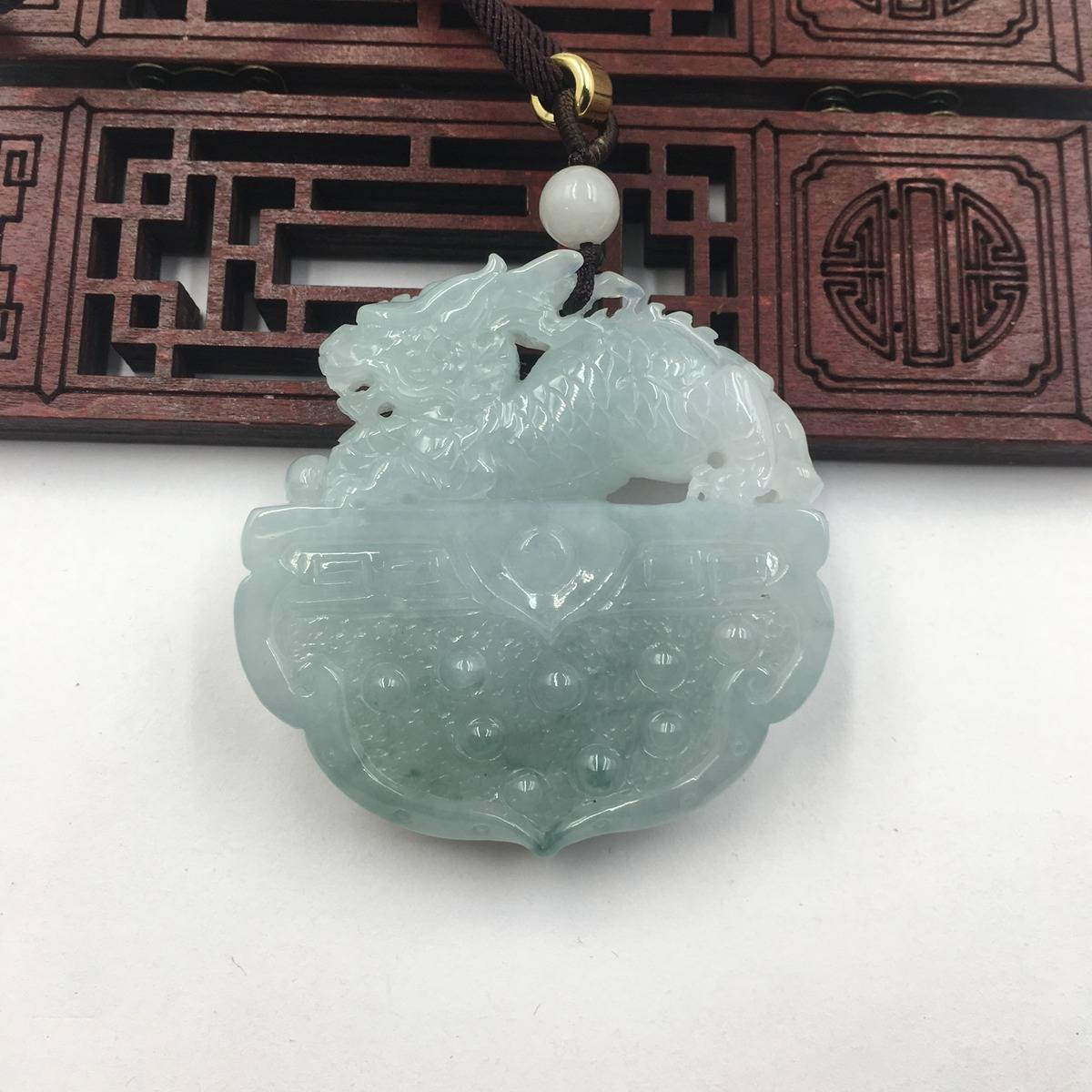 麒麟献瑞