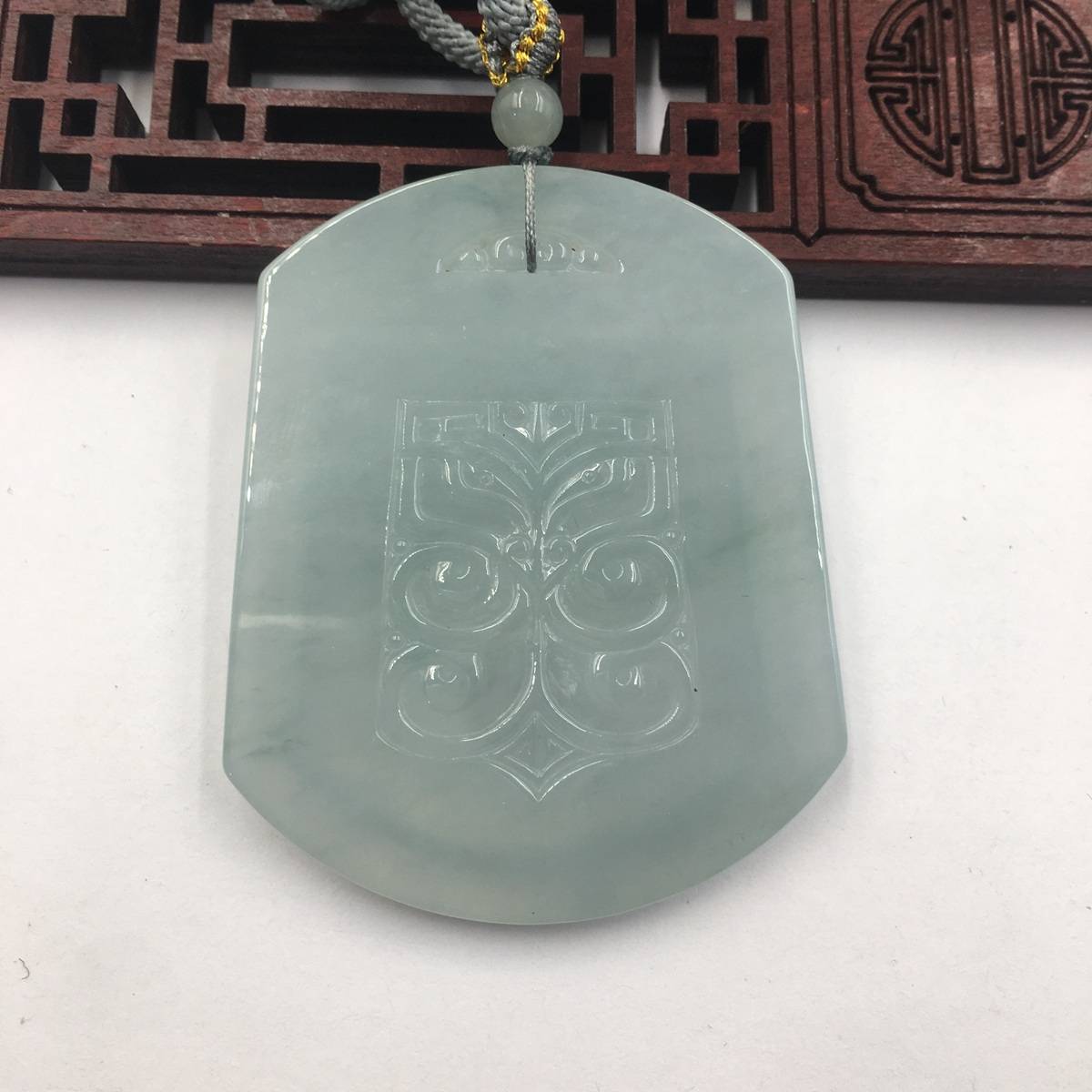 仿古牌