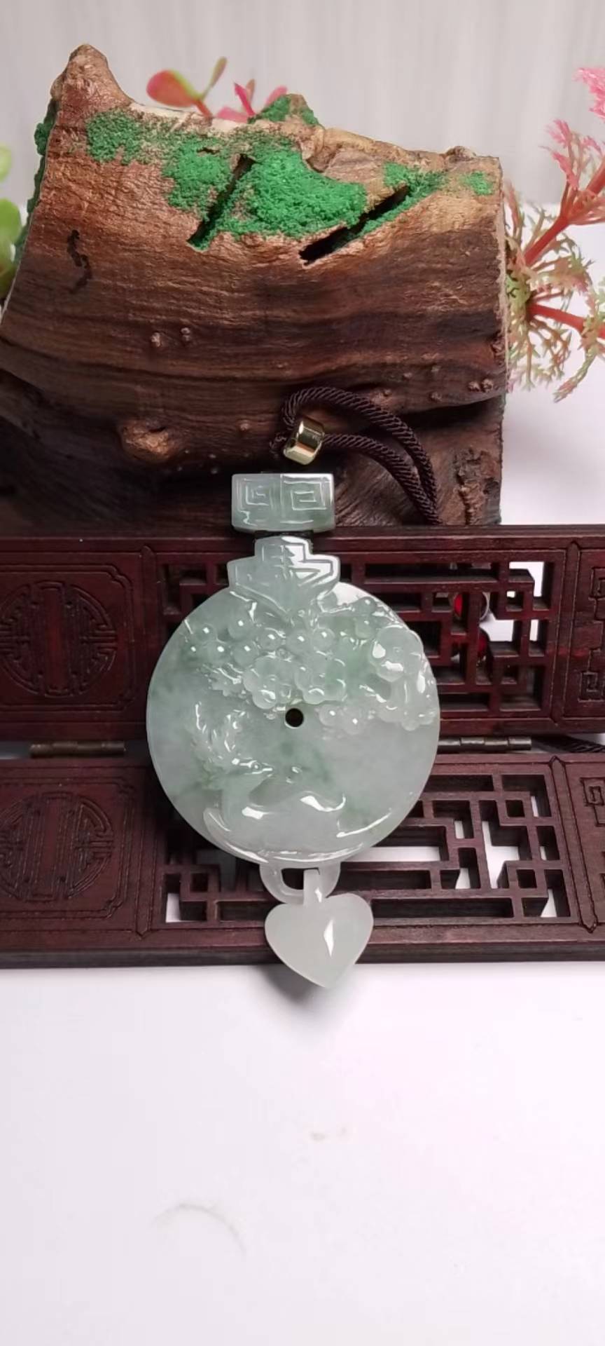 鹿梅同春
