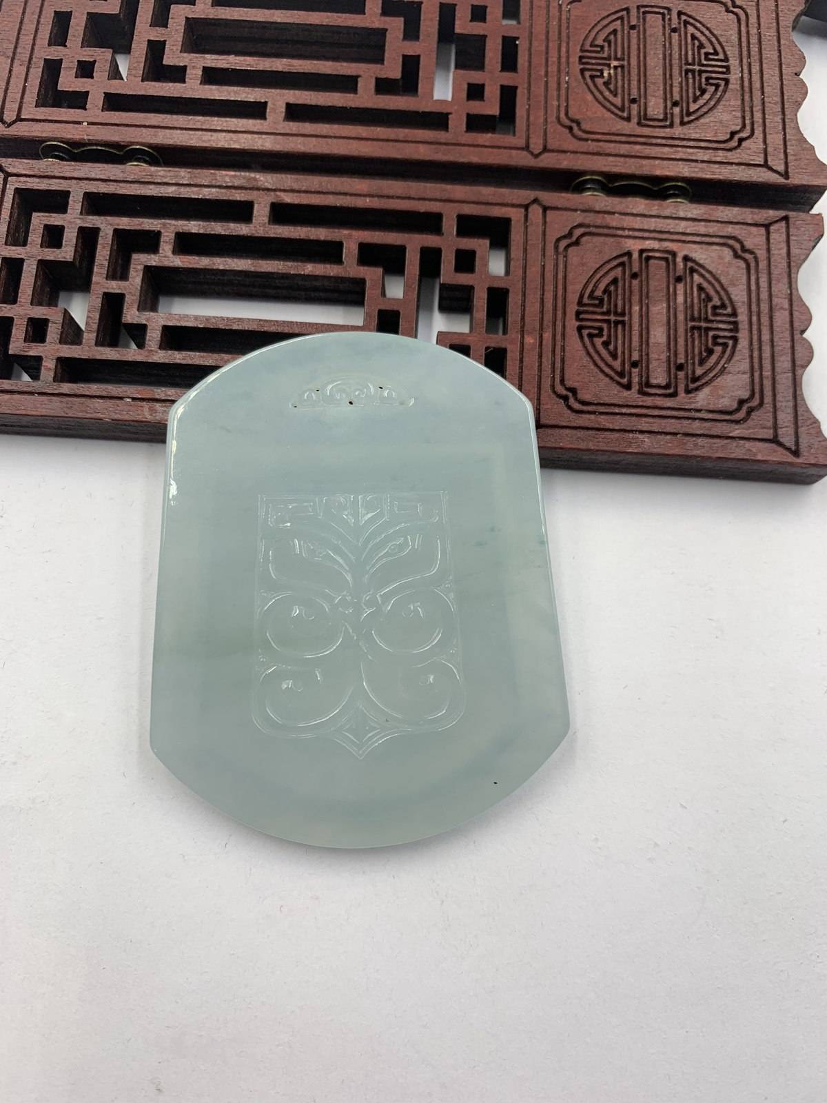仿古牌