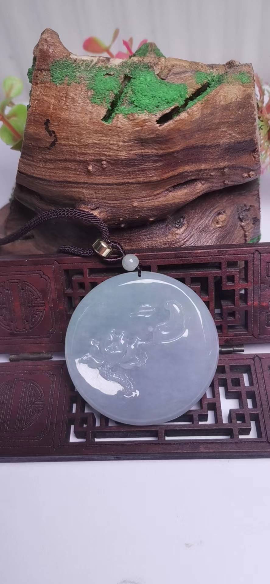 一品青莲