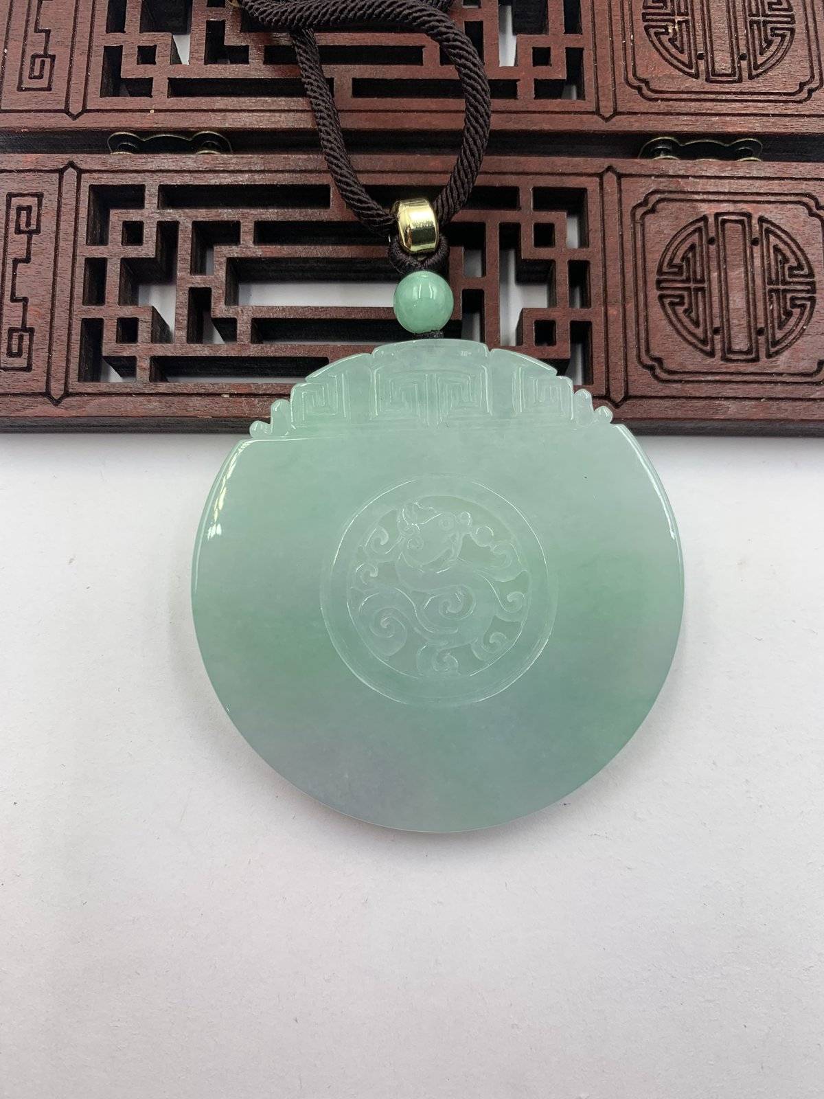 龙行天下