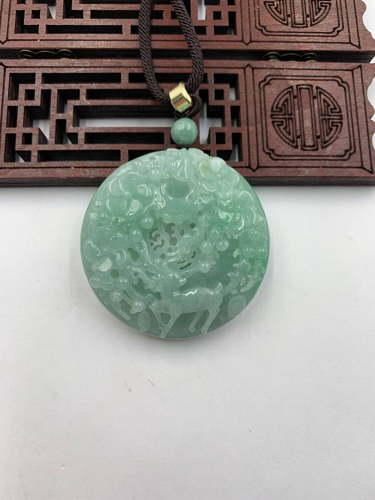 鹿梅同春
