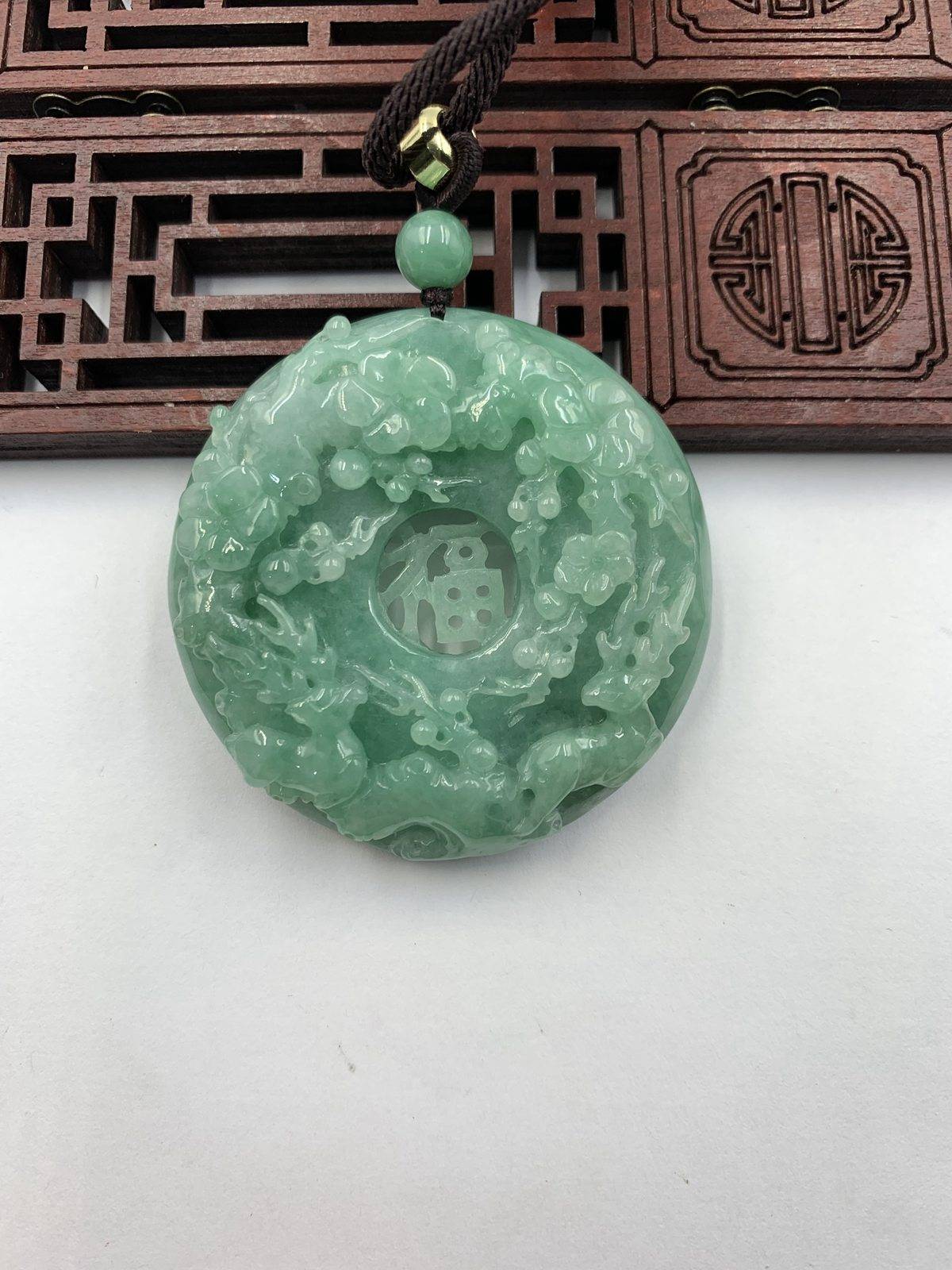 鹿梅同春