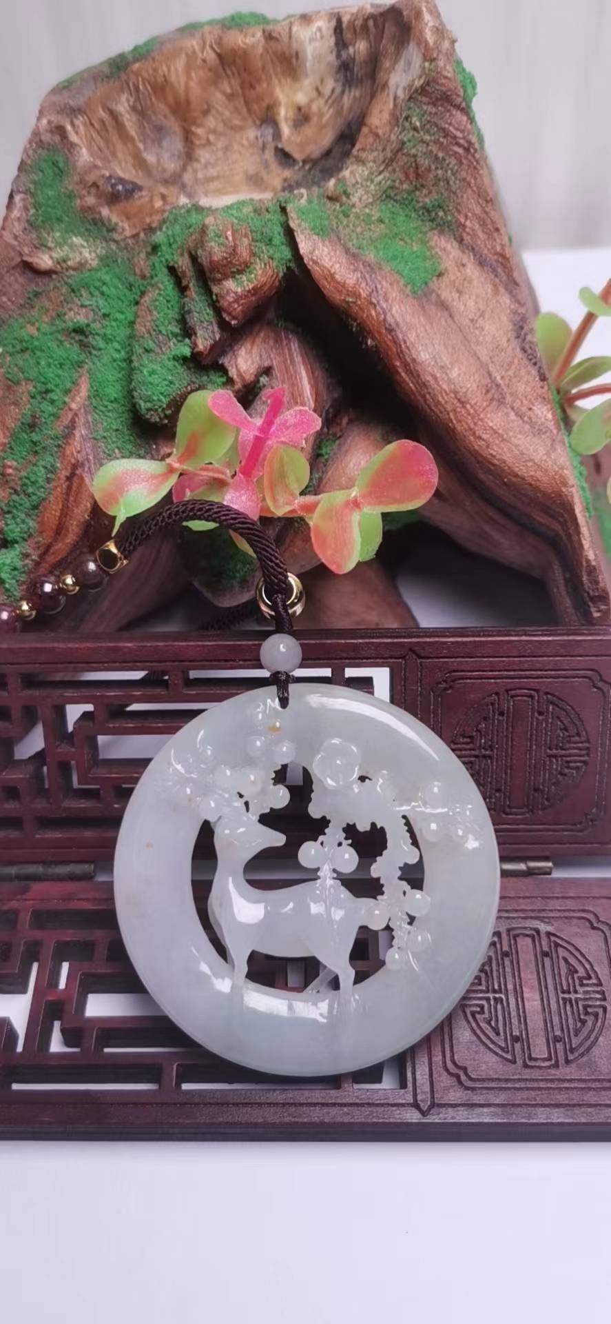 鹿梅同春