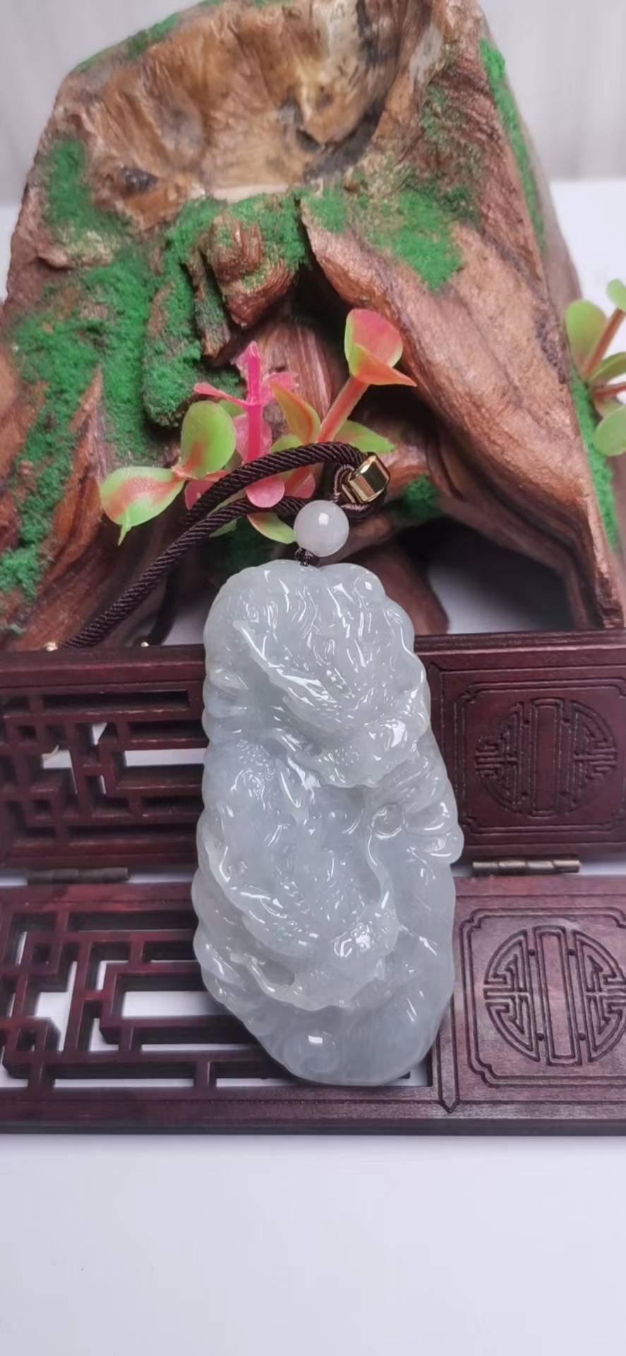 双龙出海