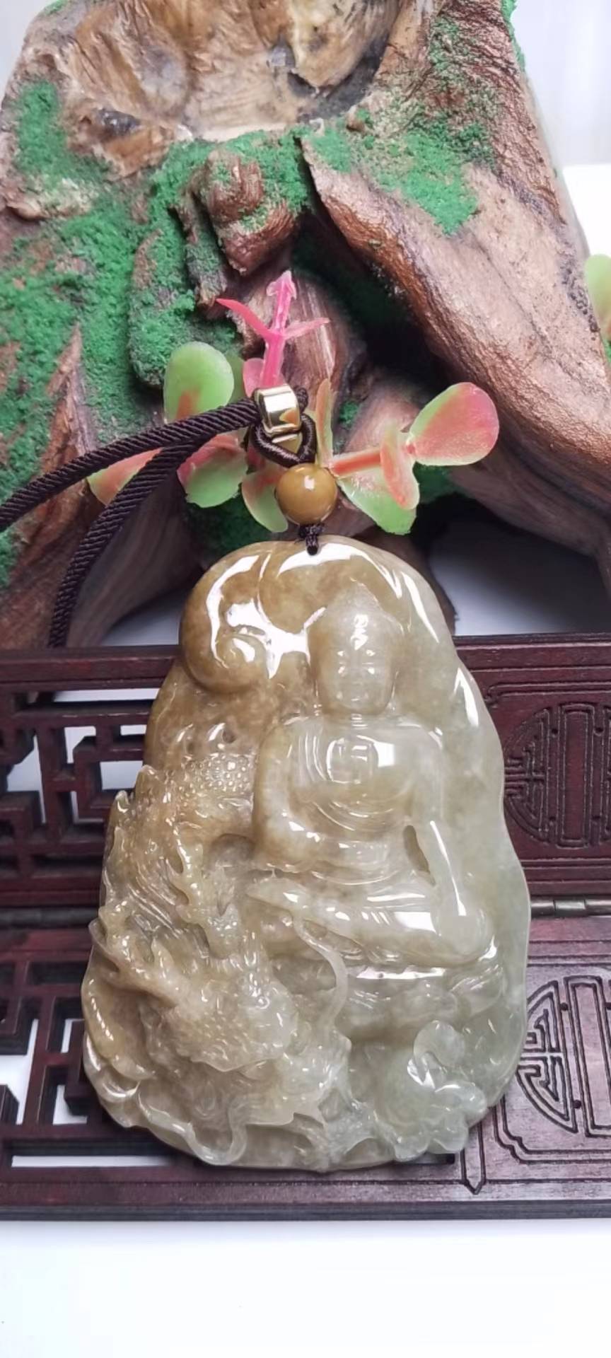 神龙护主