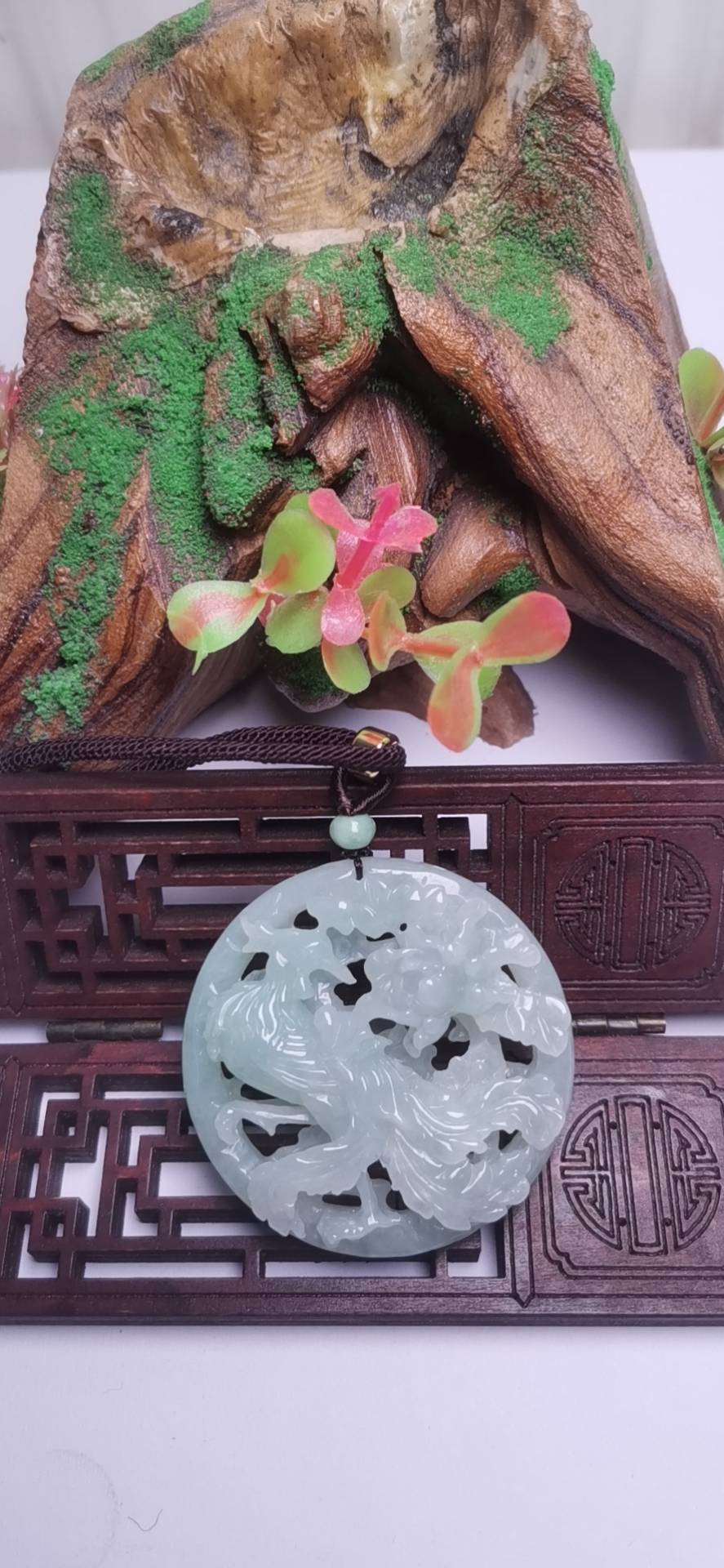 凤戏牡丹