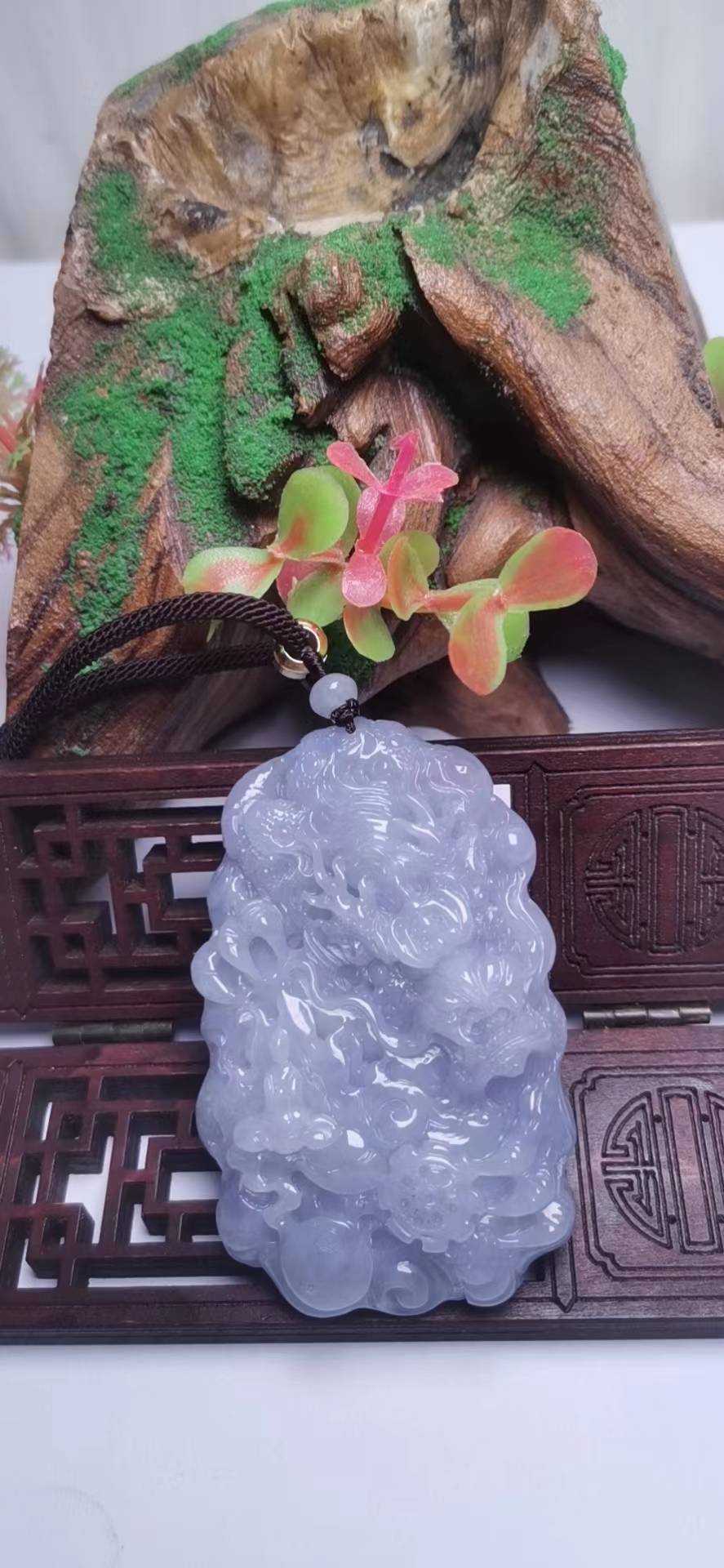 神龙护主