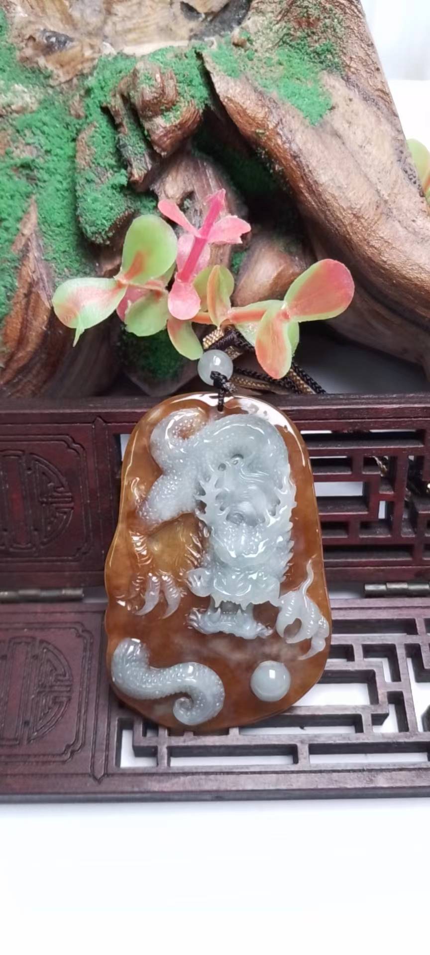龙行天下