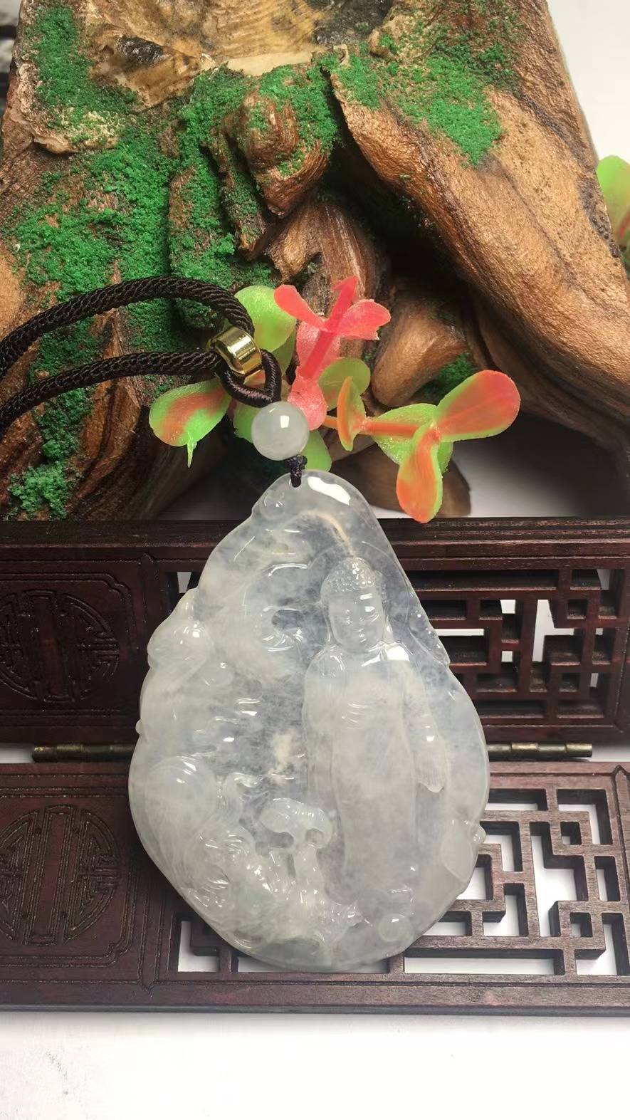 神龙护主