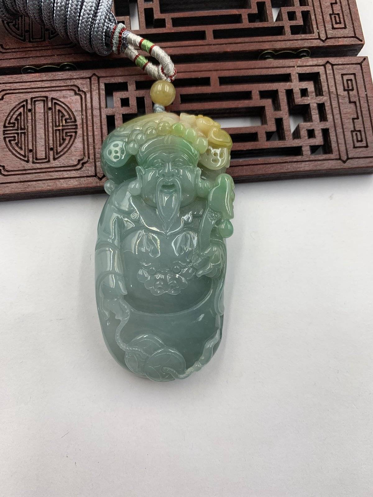 财神601643
