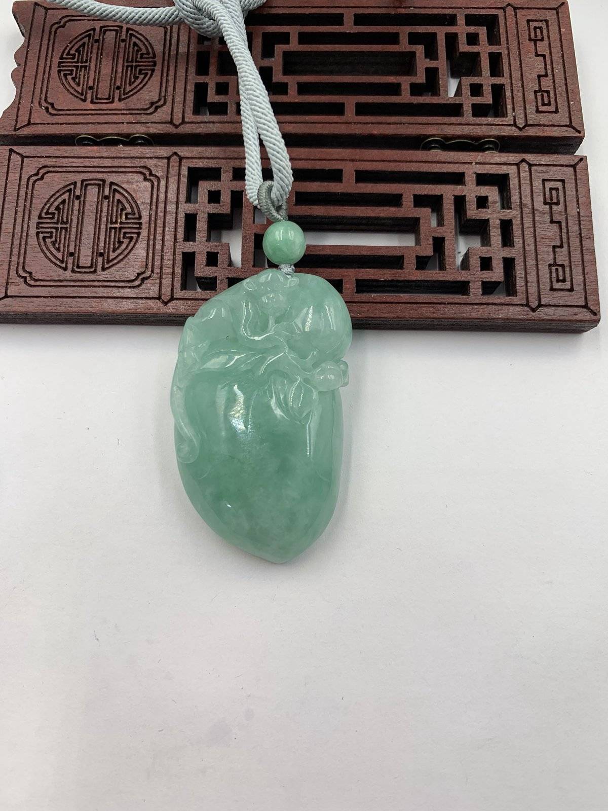灵猴献瑞