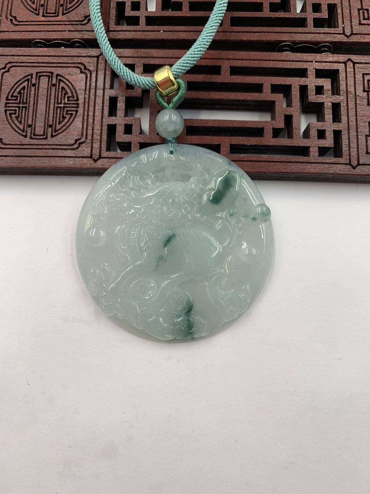 麒麟献瑞