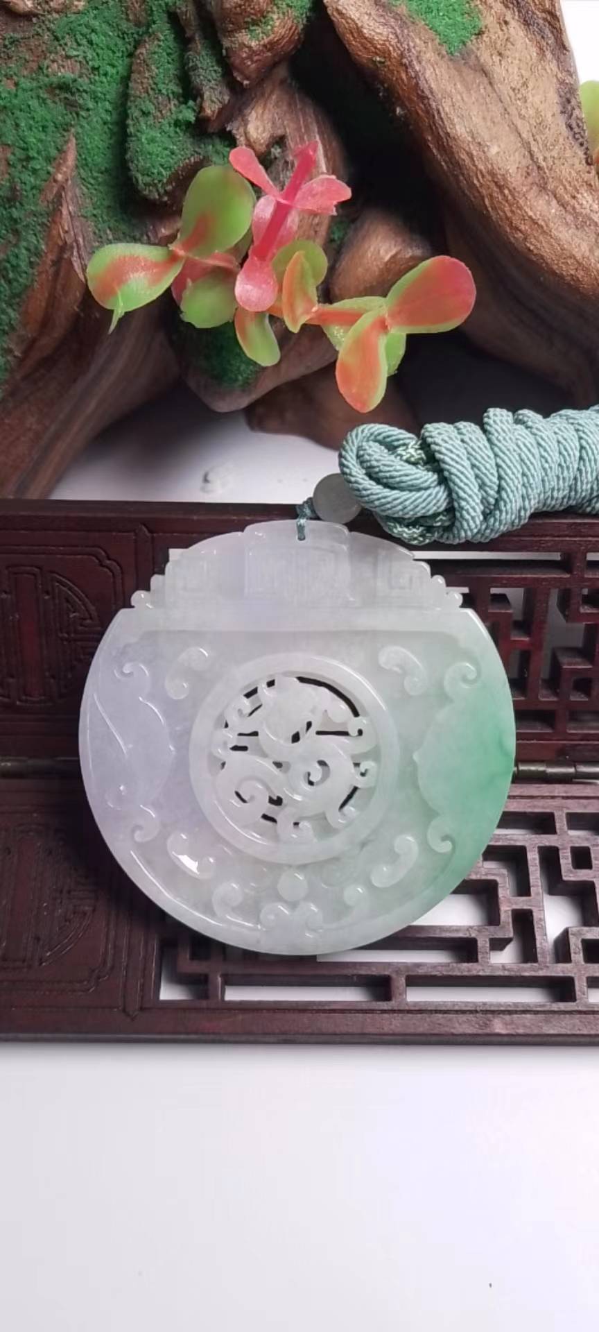 龙行天下