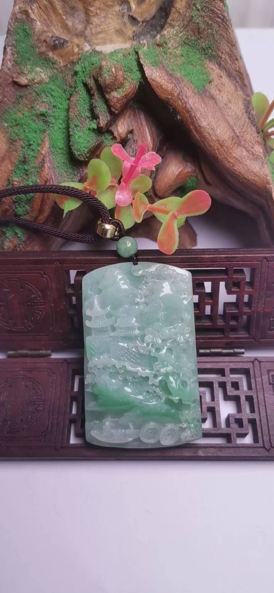 溪水行旅