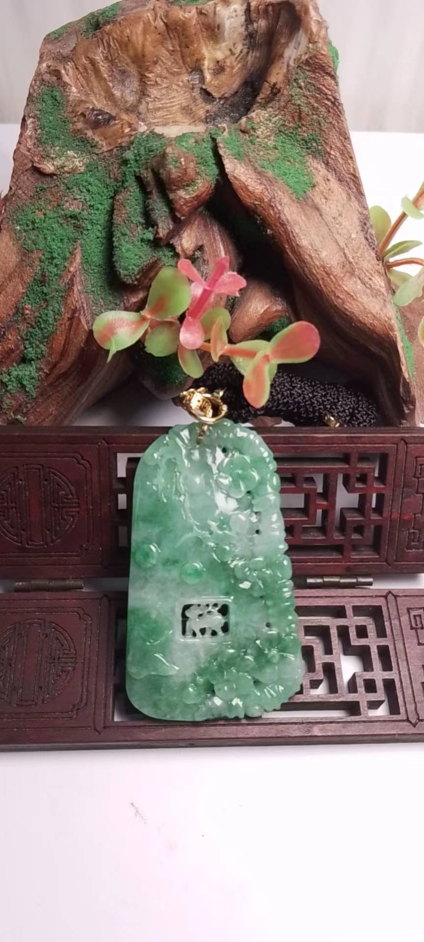 鹿梅同春